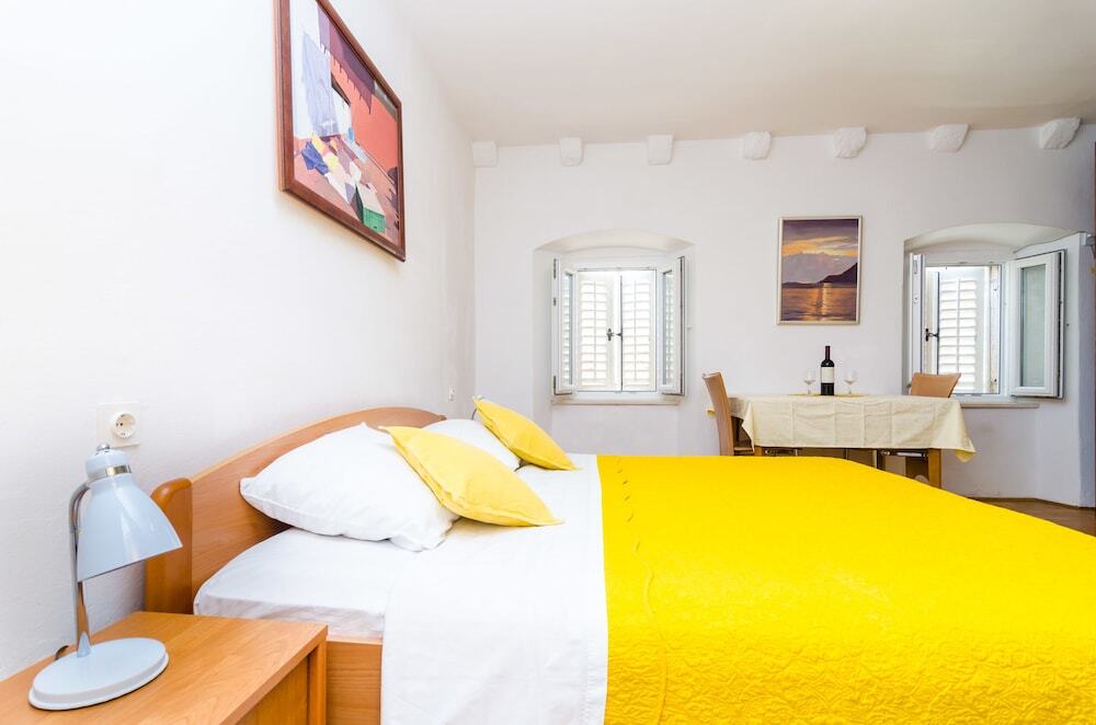Peppino - Old Town Apartment *